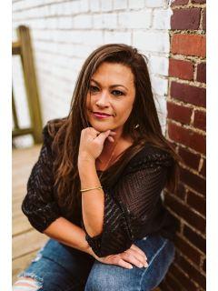 Dawn House of CENTURY 21 Parker & Scroggins Realty photo