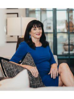 Kandice Scheigert of CENTURY 21 Western Realty photo