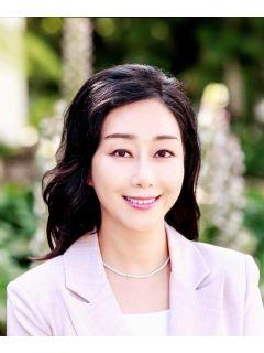 Esther Lee of CENTURY 21 Coastal Properties photo