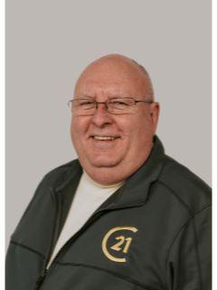 Patrick Cool of CENTURY 21 Realty Team photo