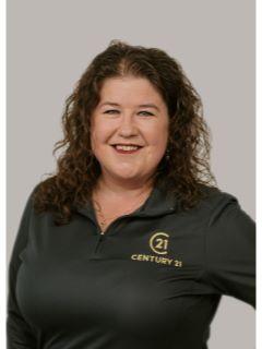 Lisa Slusarski of CENTURY 21 Realty Team photo
