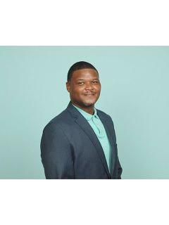 Lloyd Patterson of CENTURY 21 Patterson & Associates Real Estate Co. photo