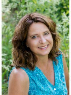 Lesley Jones lic # 01394761 of CENTURY 21 Advantage photo