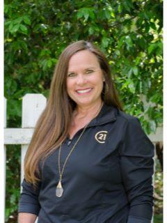 Pam Powlesland of CENTURY 21 Homes & Investments photo
