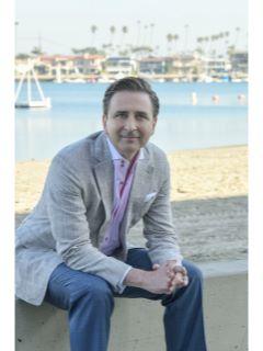 Dale Jervis of CENTURY 21 Jervis & Associates photo