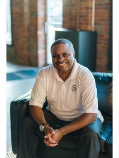 Lorenzo Bell-Thomas of CENTURY 21 ClearView Realty photo