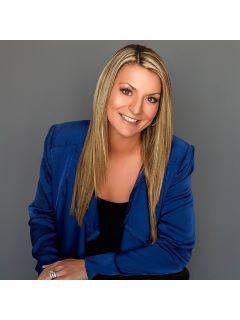 DeDe Mowery of CENTURY 21 Real Estate Associates photo