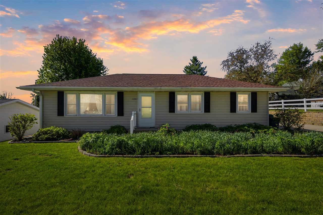 Property Image for 1001 Maquoketa St
