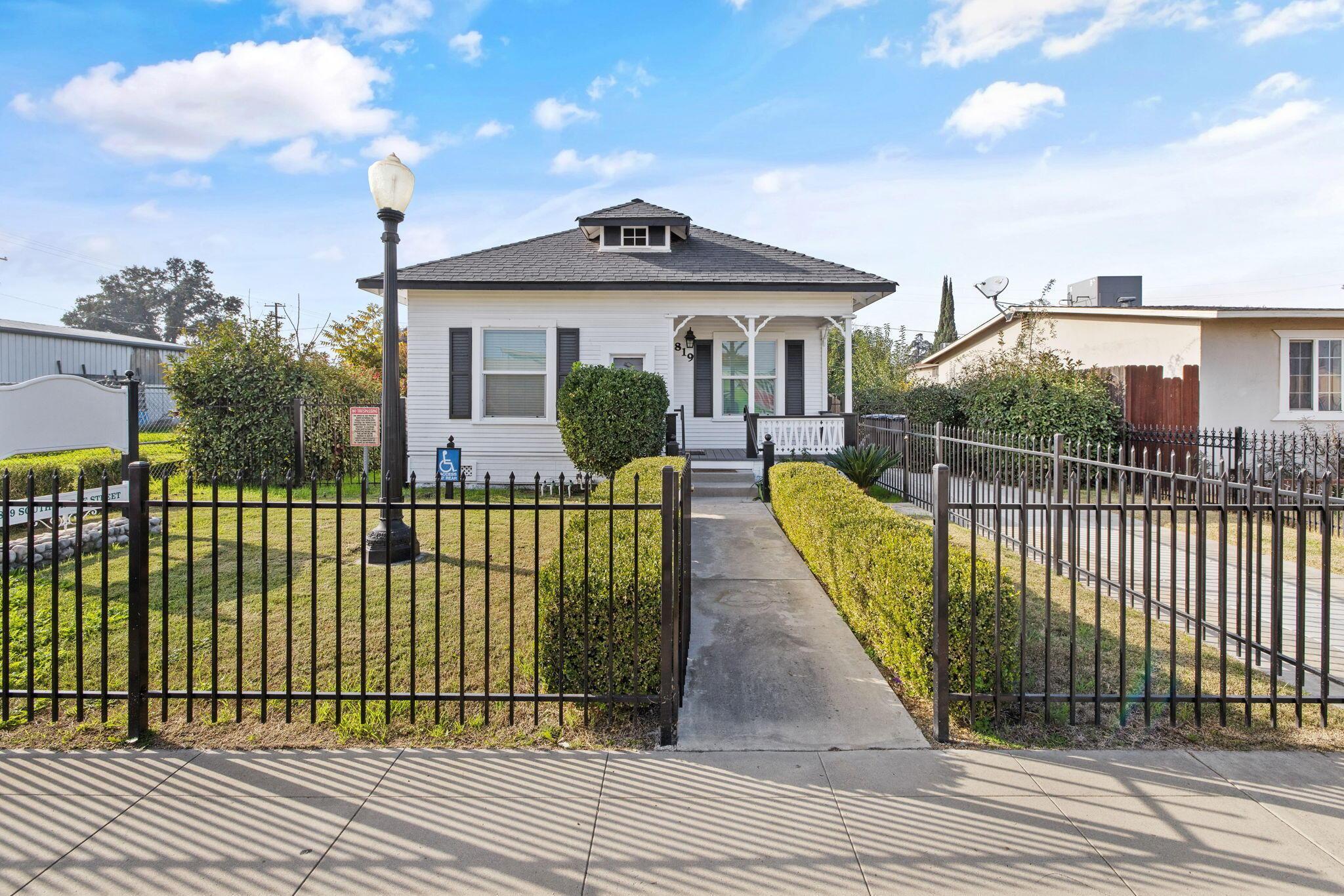 Property Image for 819 S Bridge Street