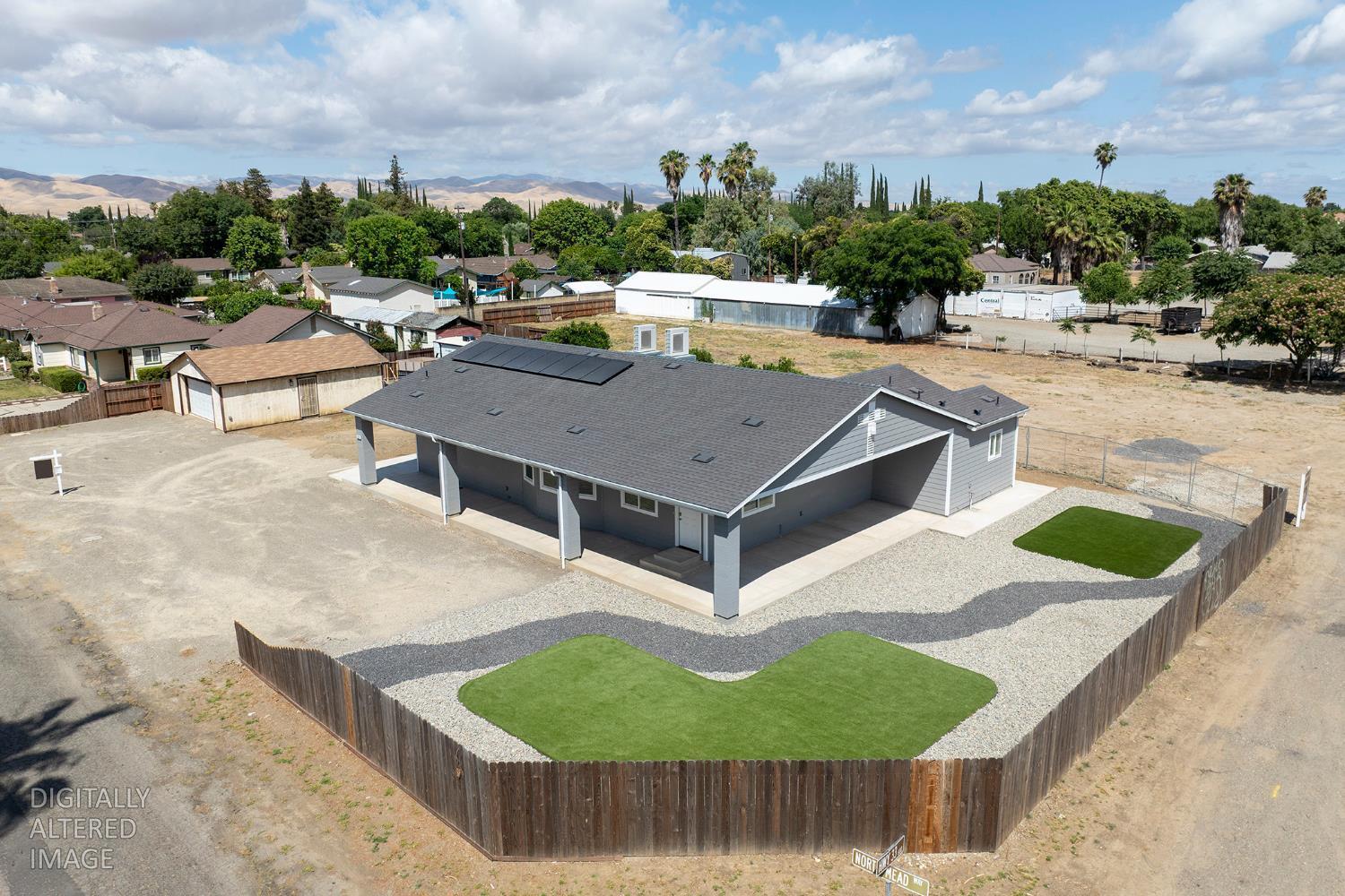 Property Image for 720 N 2nd Street