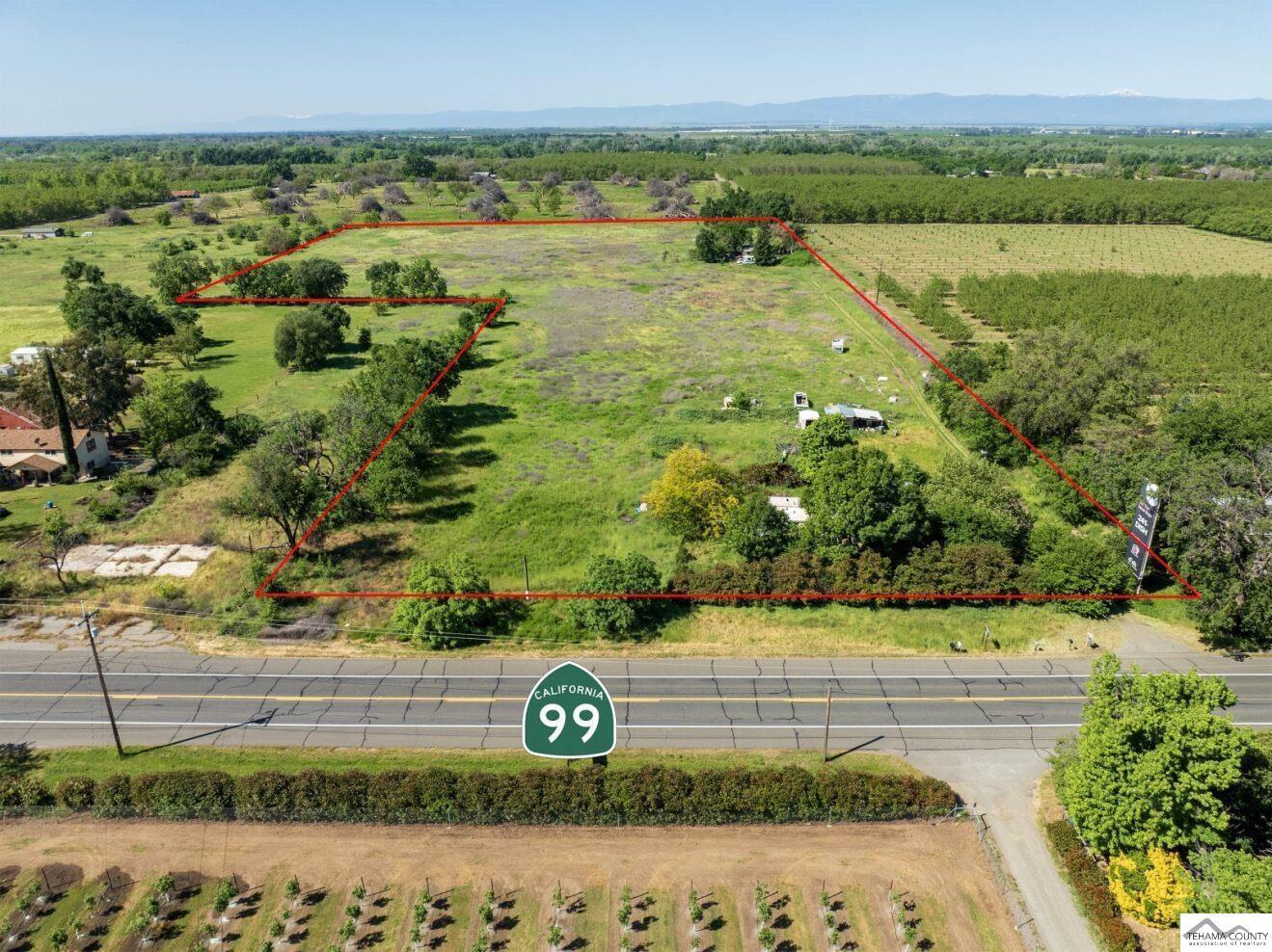 Property Image for 11775 Highway 99e 11765 High