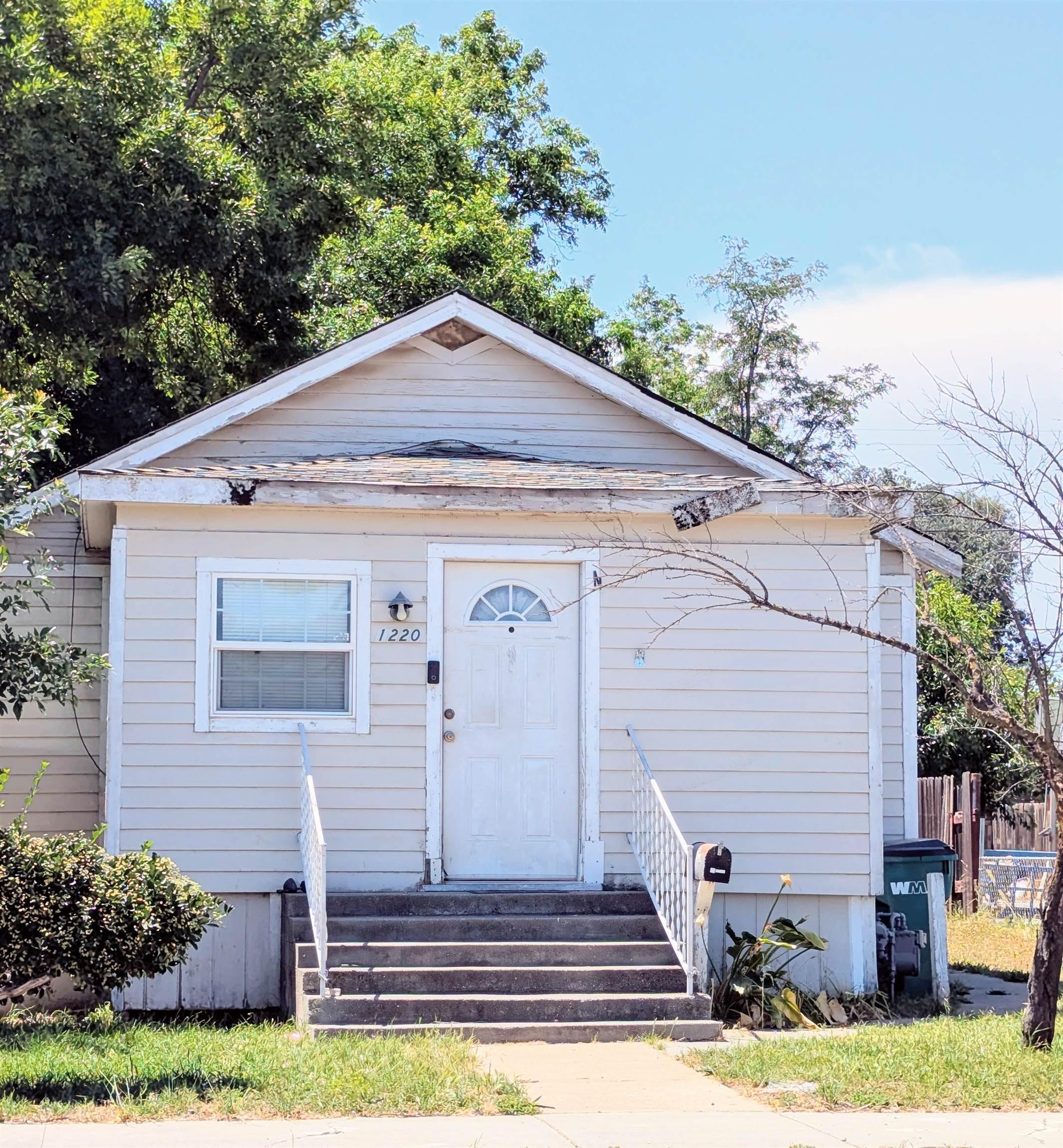Property Image for 1220 5th Avenue