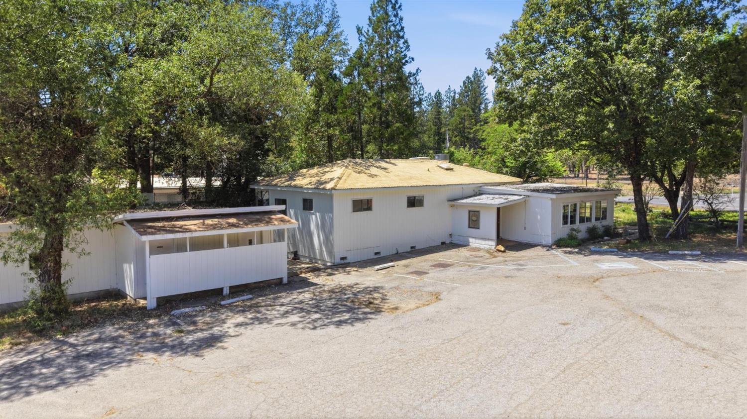 Property Image for 16920 Willow Glen Road