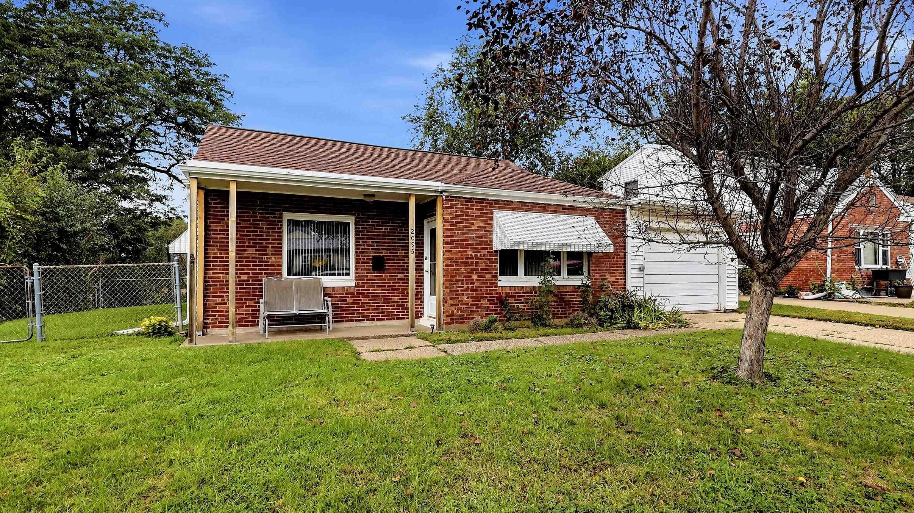 Property Image for 2095 Ogilby Road