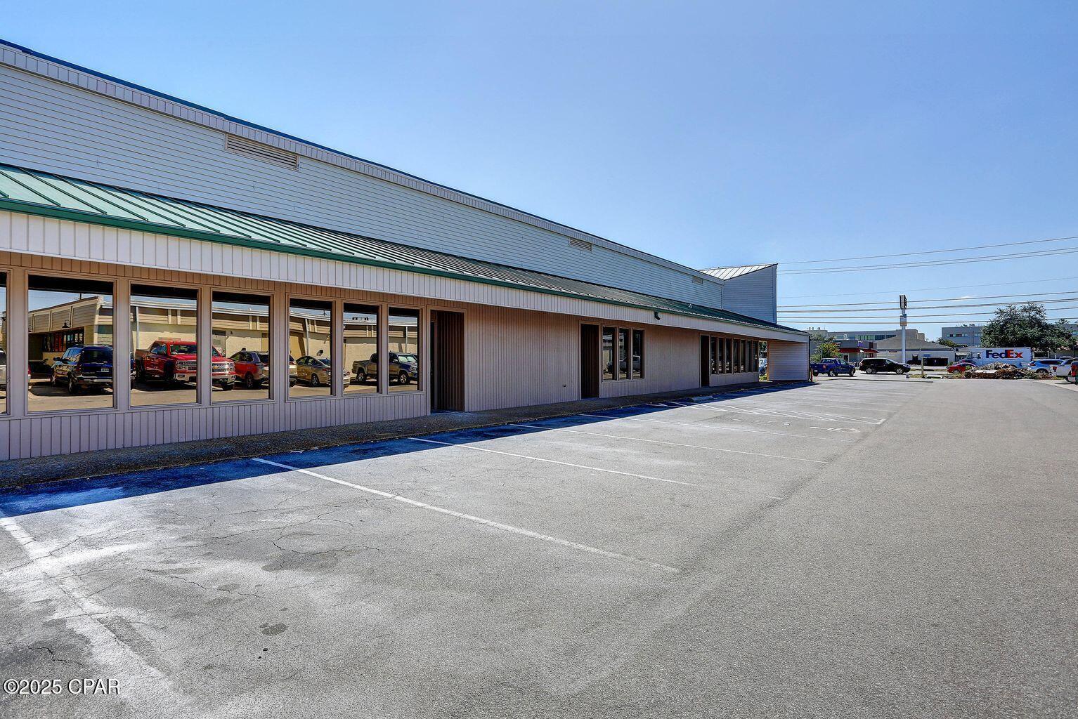Property Image for 330 W 23rd F