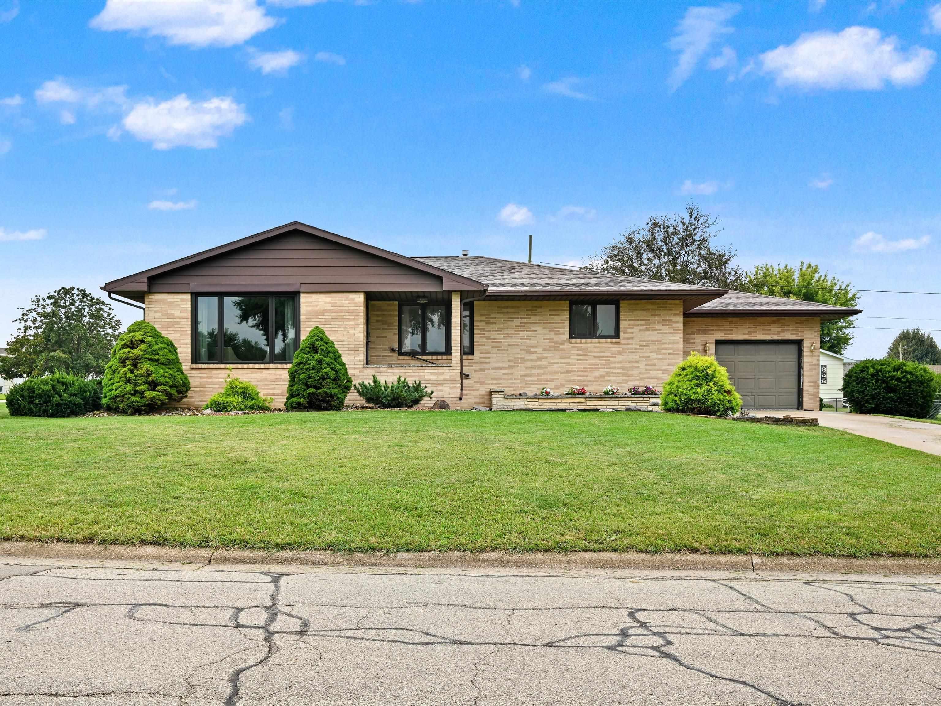 Property Image for 727 SE 10th Avenue