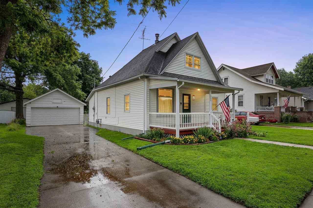 Property Image for 288 W Randolph St