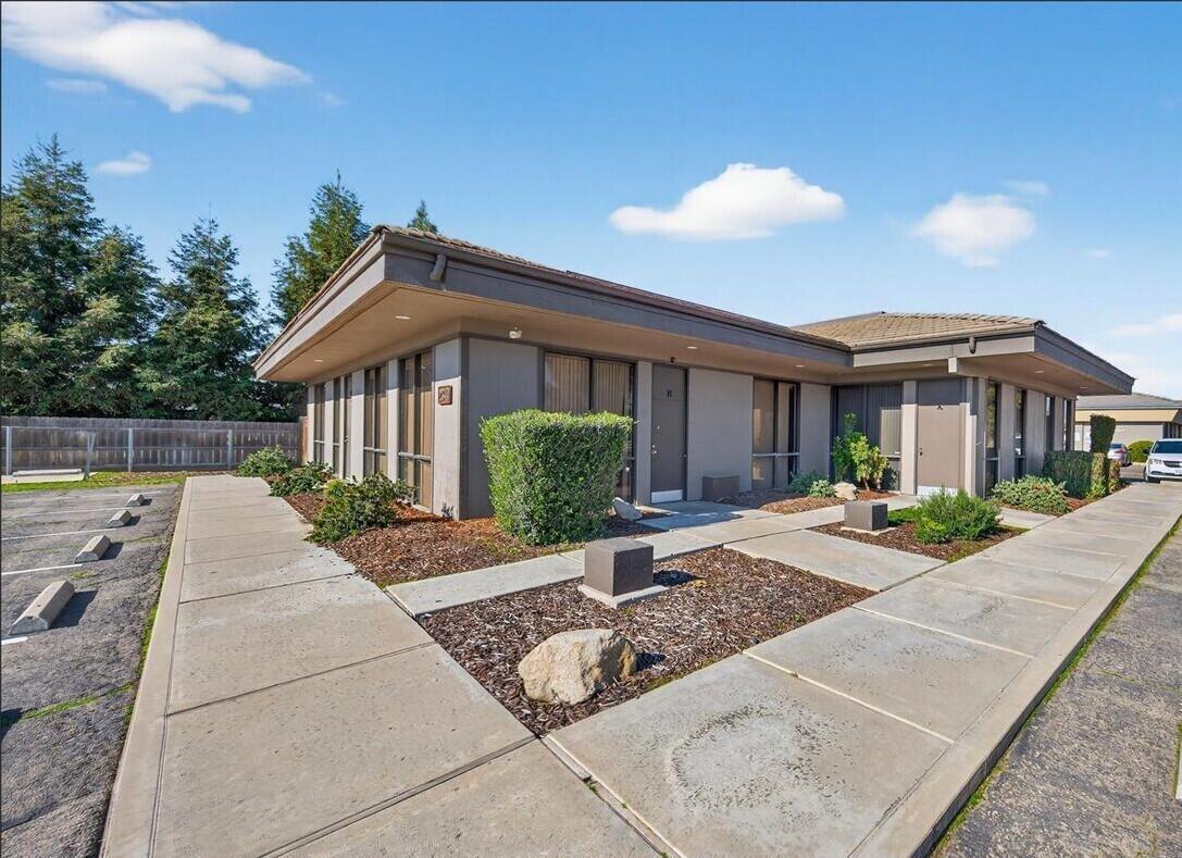 Property Image for 2340 W Whitendale Avenue A