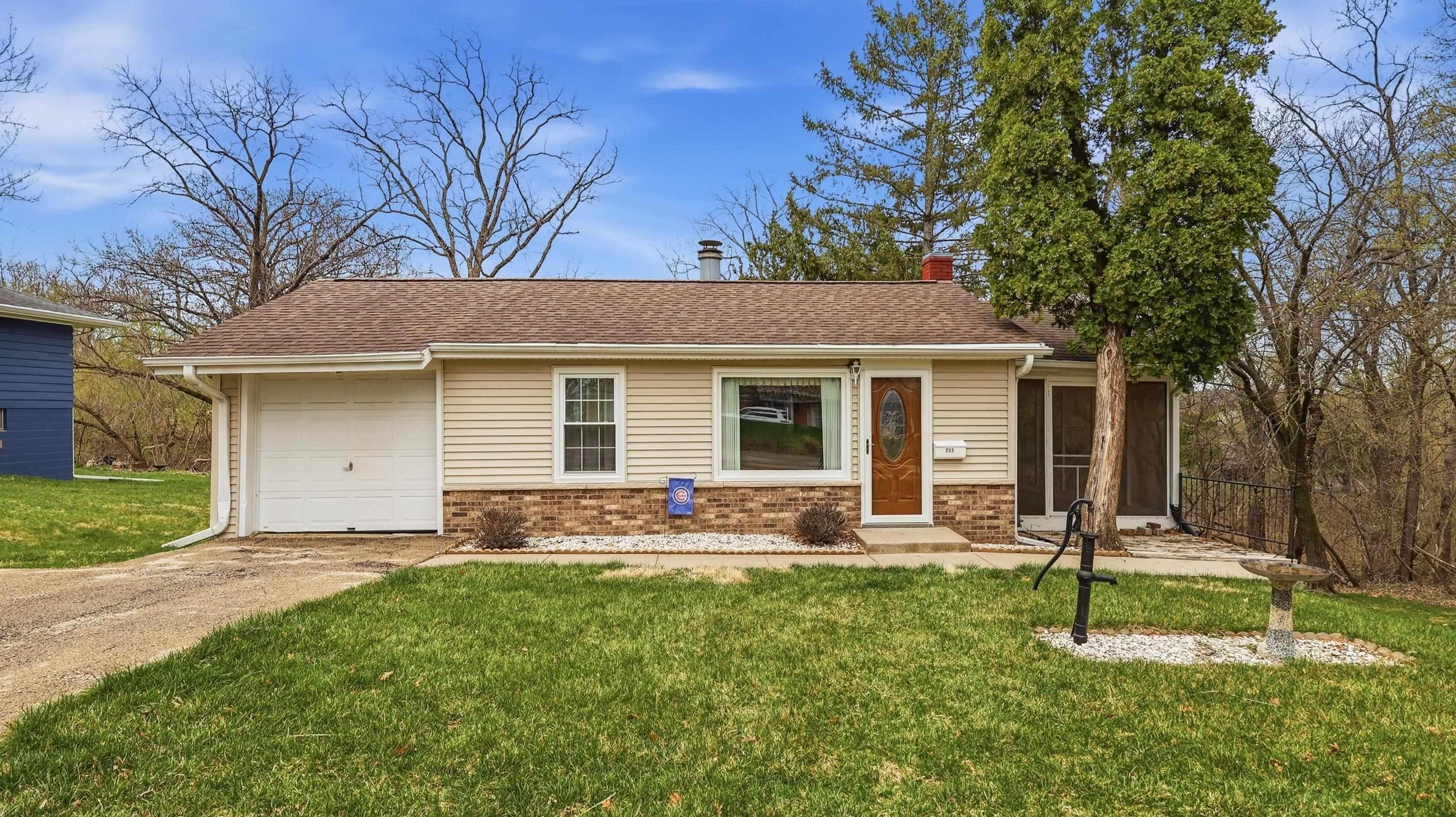 Property Image for 711 Laurel Street