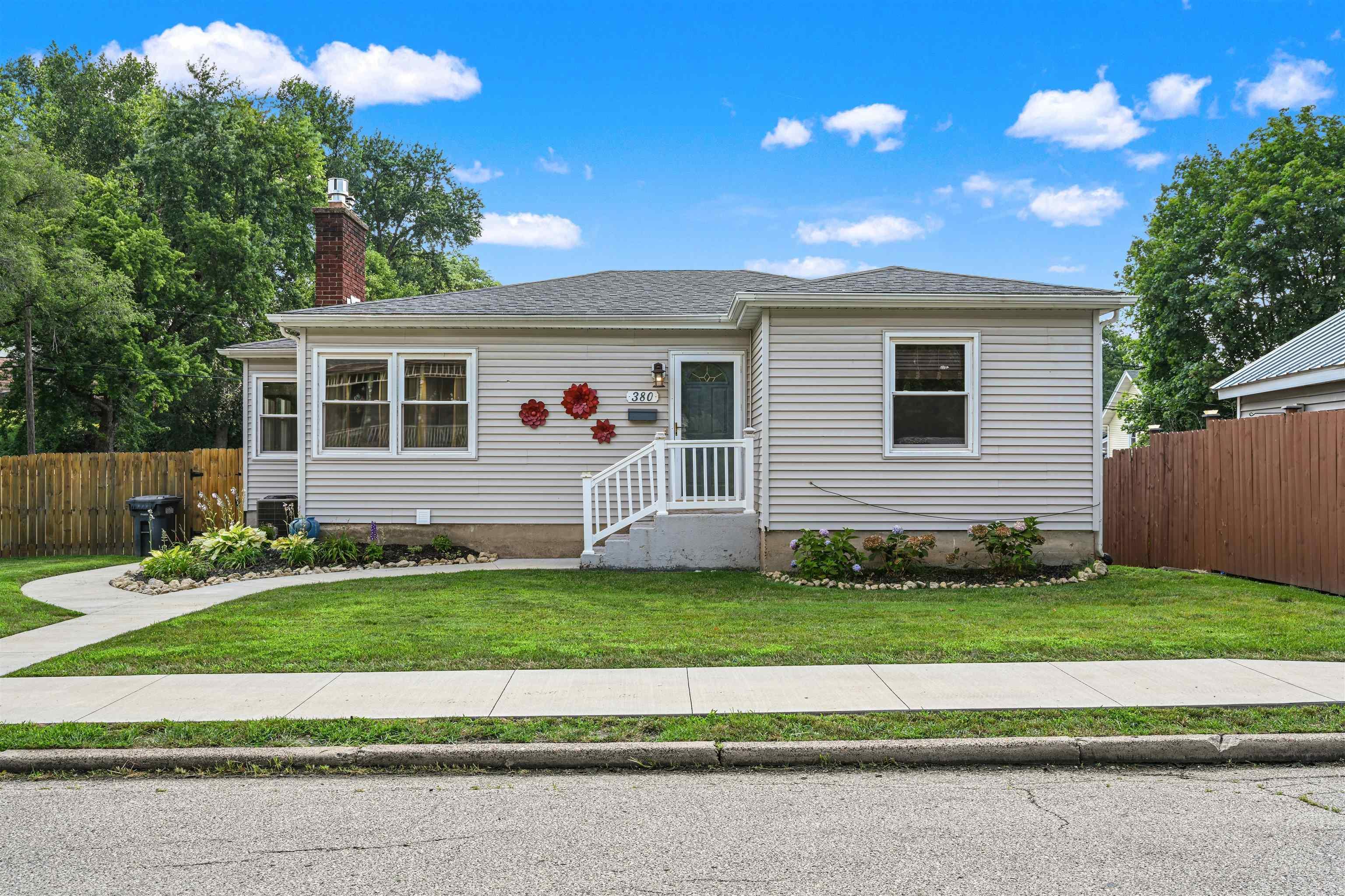 Property Image for 380 Glen Oak Street