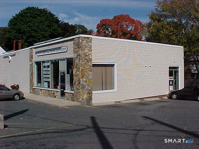 Property Image for 124-126 New Canaan Avenue