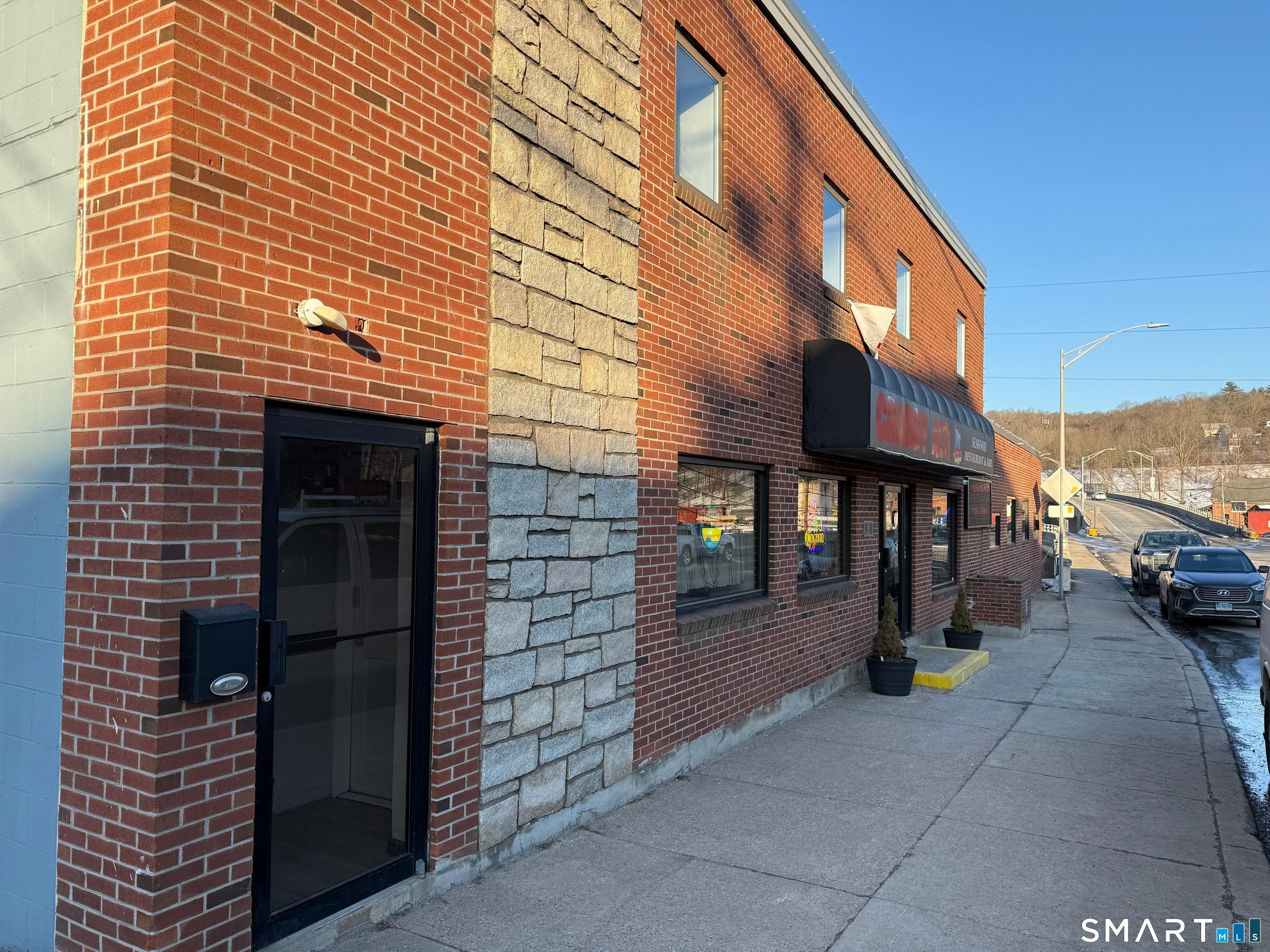 Property Image for 147 E Main St