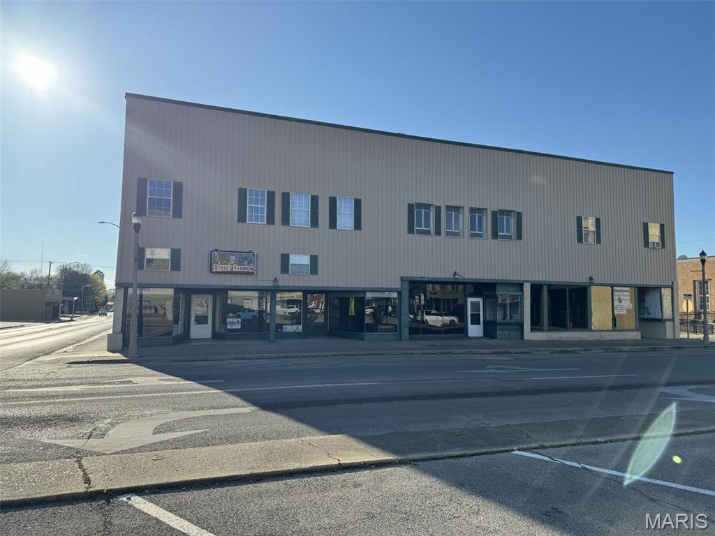 Property Image for 101 N Main Street