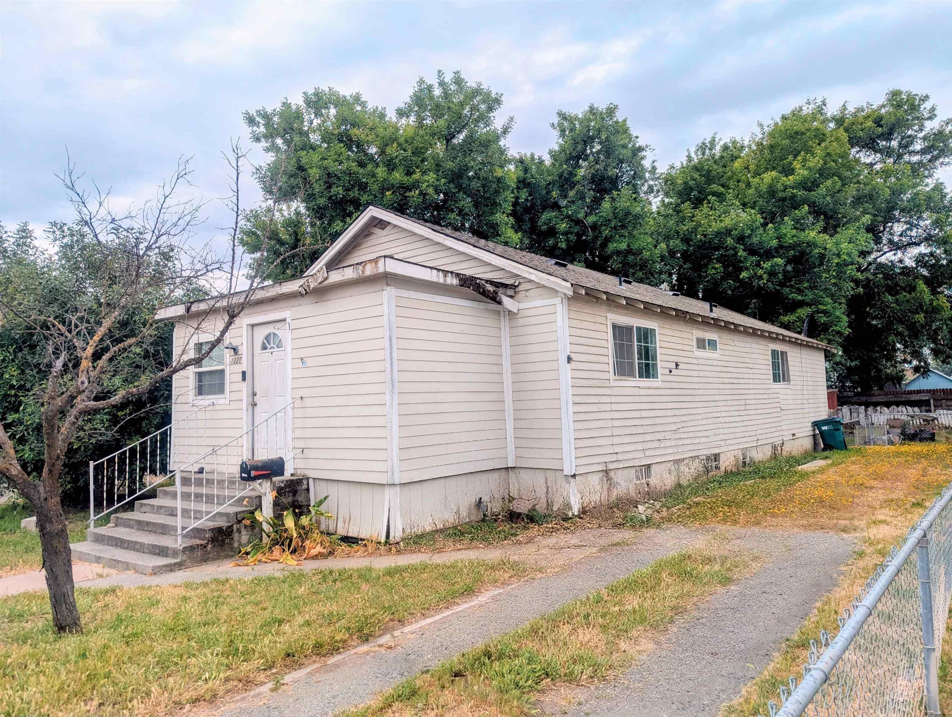 Property Image for 1220 5th Avenue