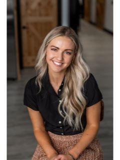 Courtney Rueber of CENTURY 21 Signature Real Estate photo