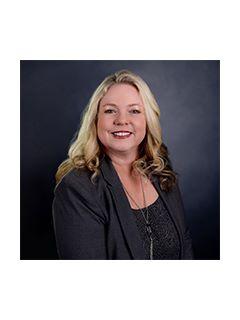 Katy Davis of CENTURY 21 Cornerstone Realty photo