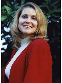 Jeanne Knowles of CENTURY 21 Select Real Estate, Inc. photo