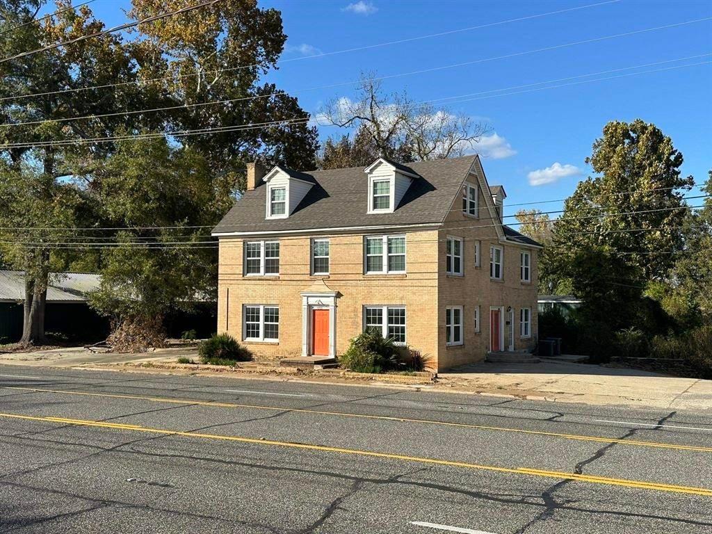 Property Image for 603 E Grand