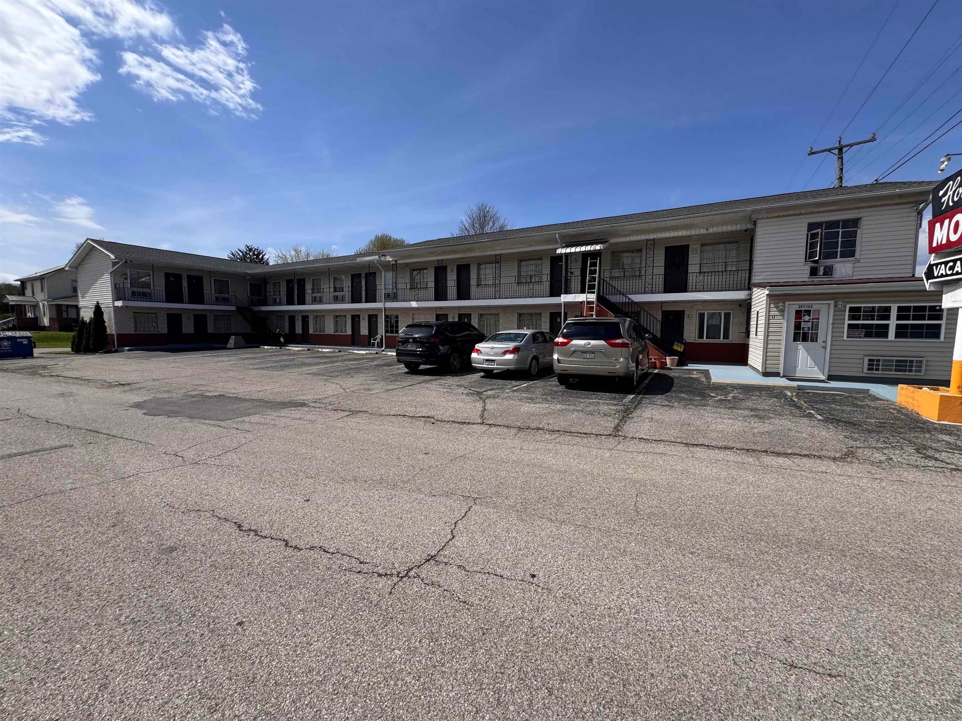 Property Image for 901 Poplar Street