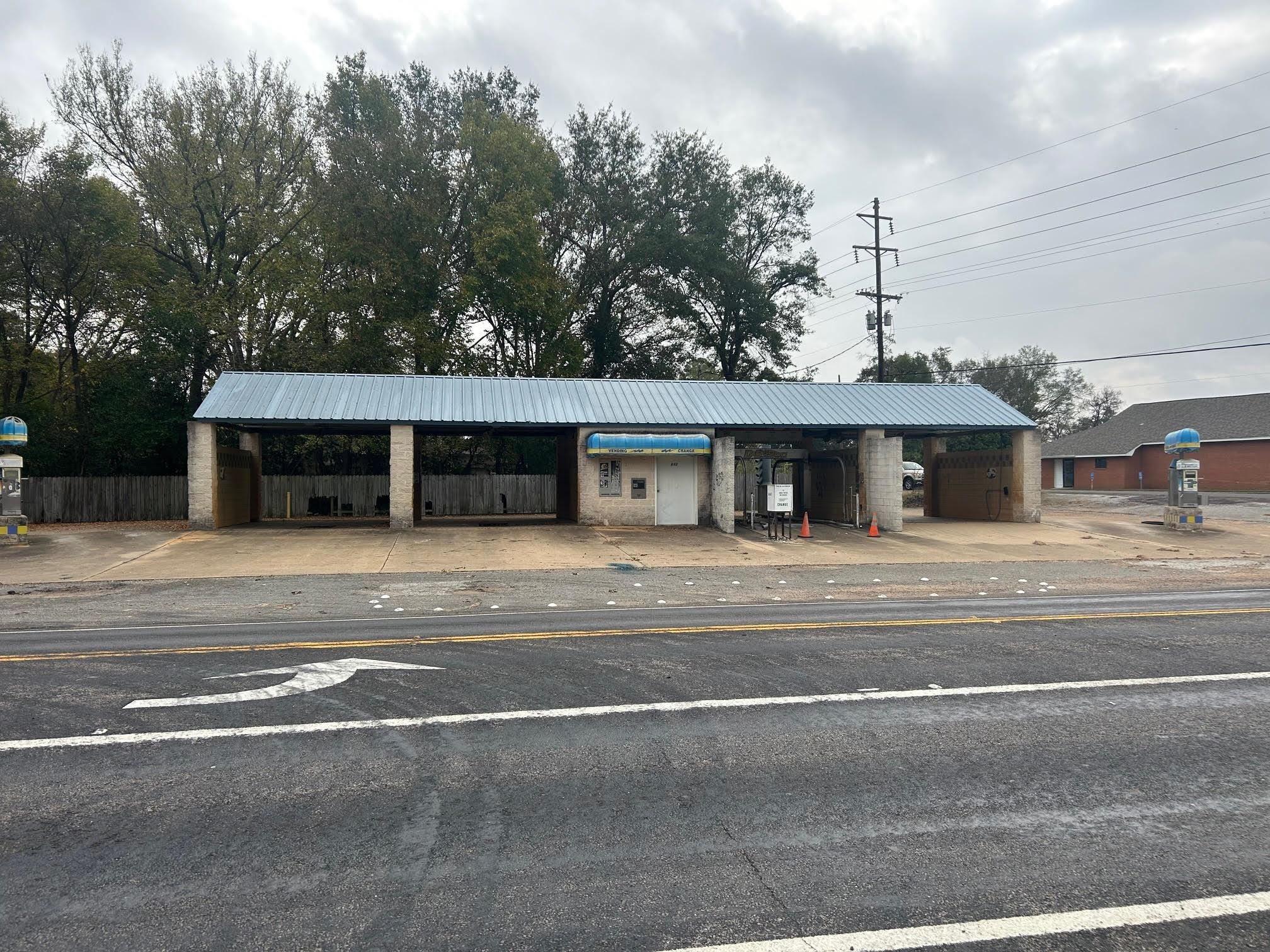 Property Image for 812 N Main Street