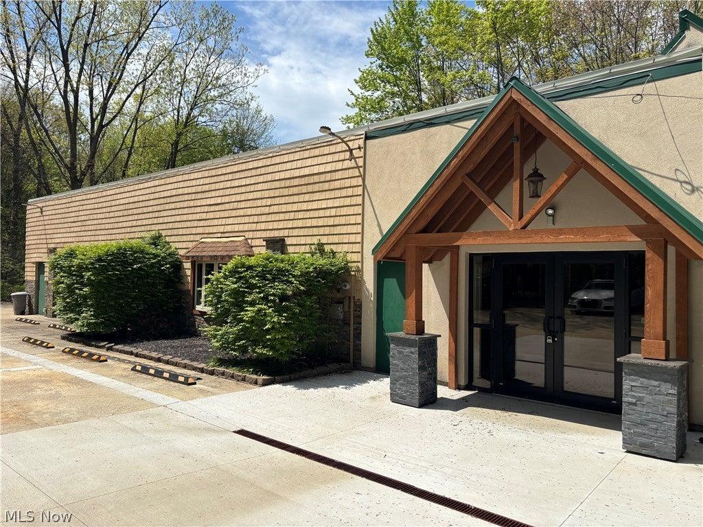 Property Image for 7984 Olde 8 Road