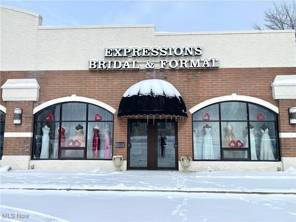 Property Image for 8925 Mentor Avenue