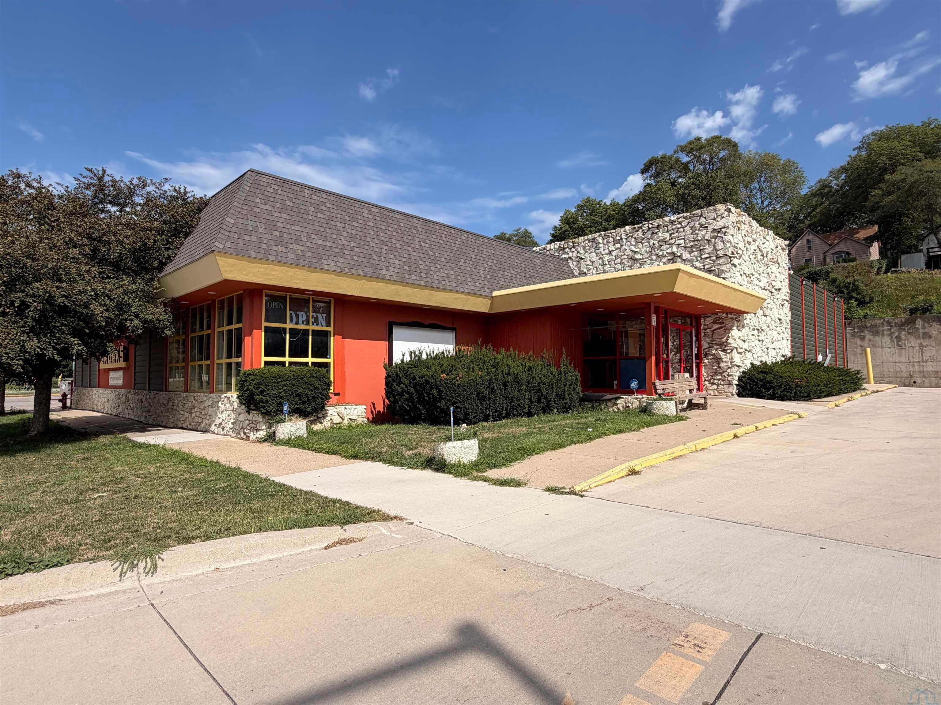 Property Image for 812 4th Ave S