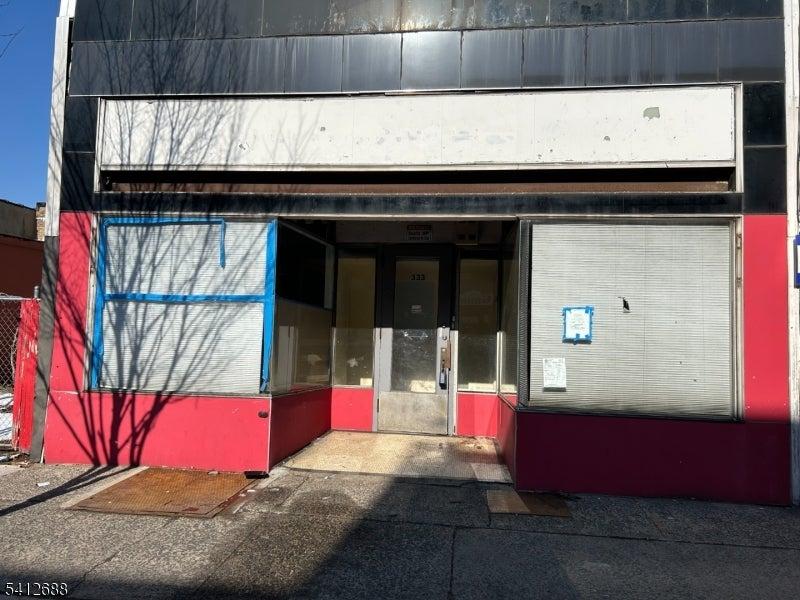 Property Image for 331 Park Ave