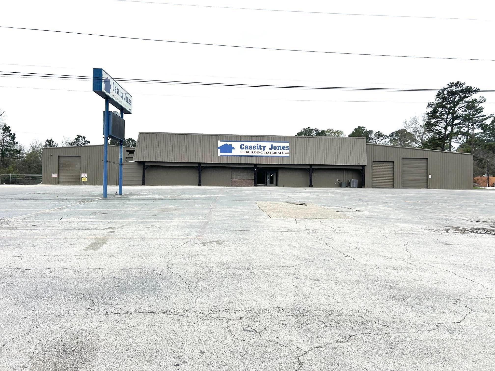 Property Image for 1209 N Us 79