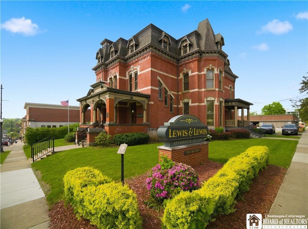 Property Image for 413 N Main Street