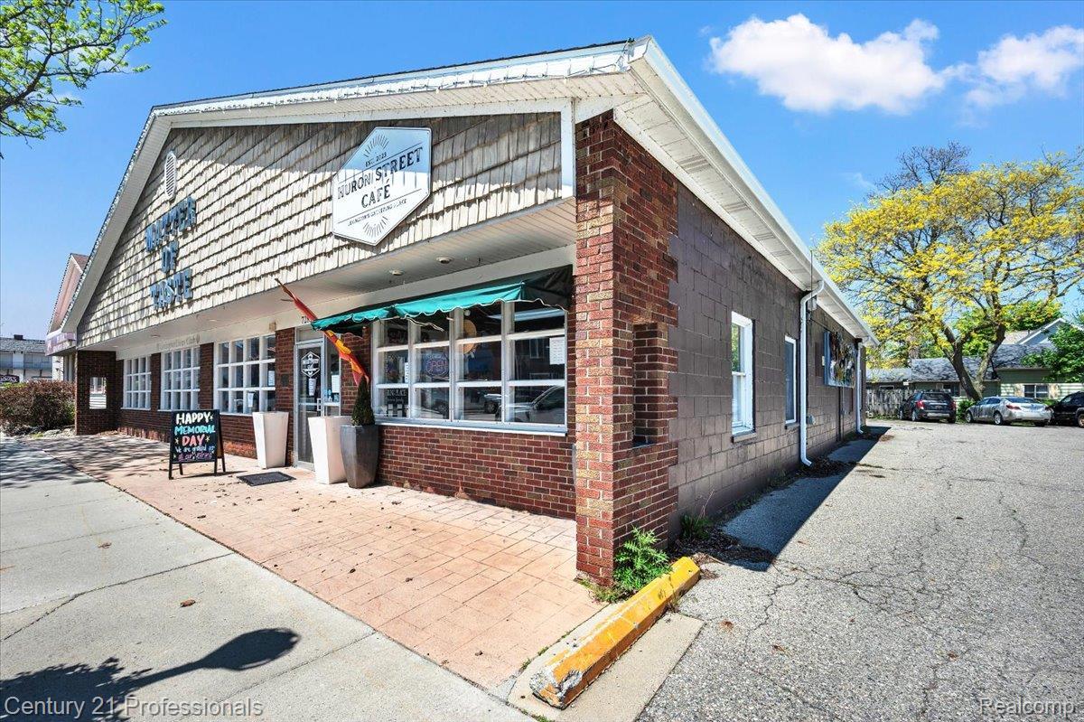 Property Image for 7285 Huron Avenue