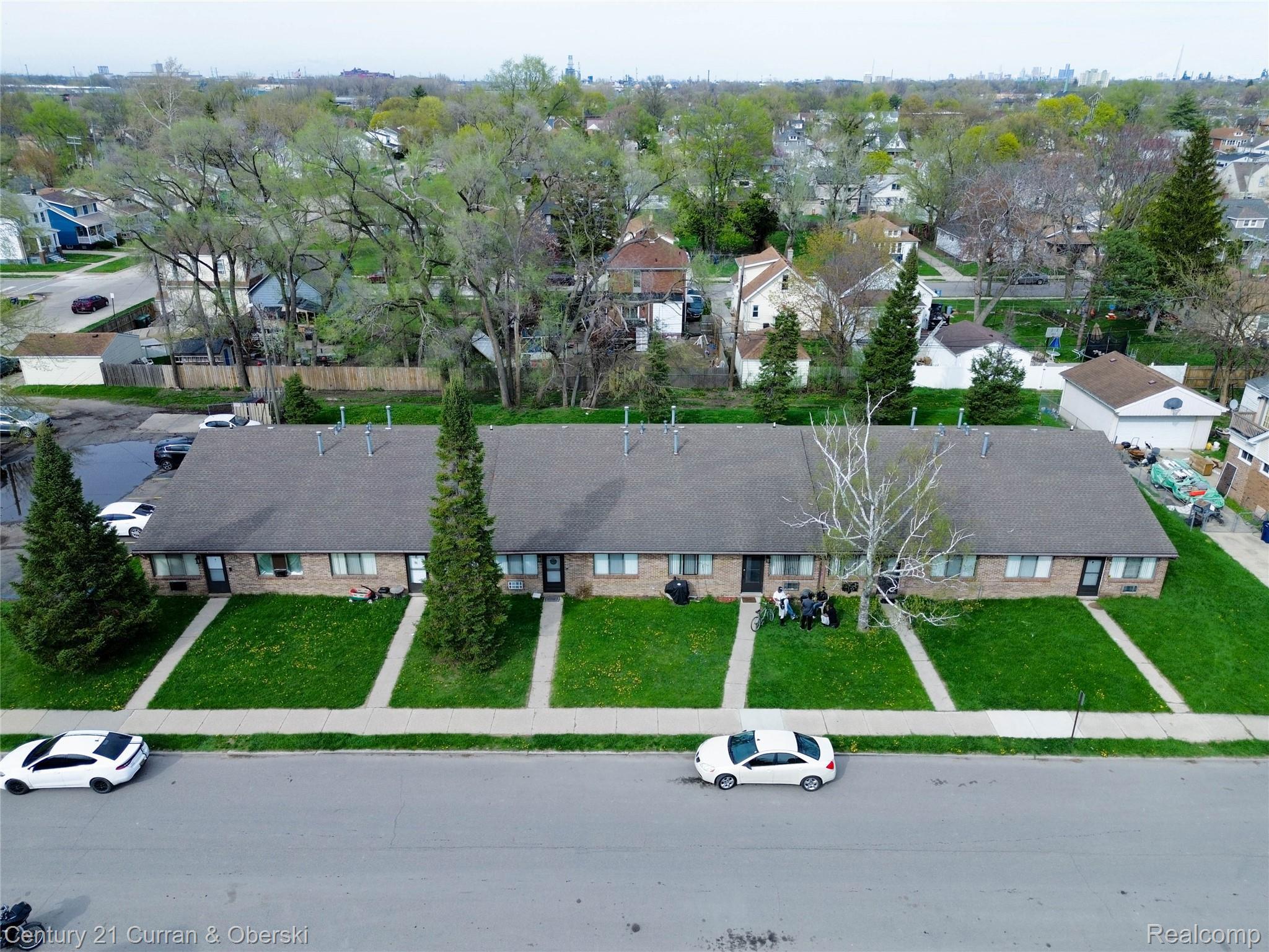 Property Image for 1470 Paris Avenue