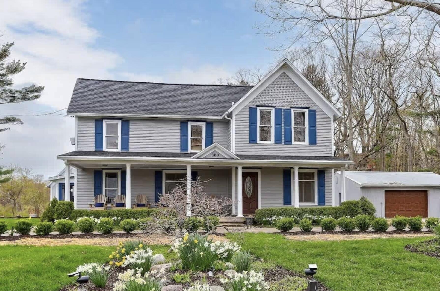 Property Image for 300 N Ferry Street