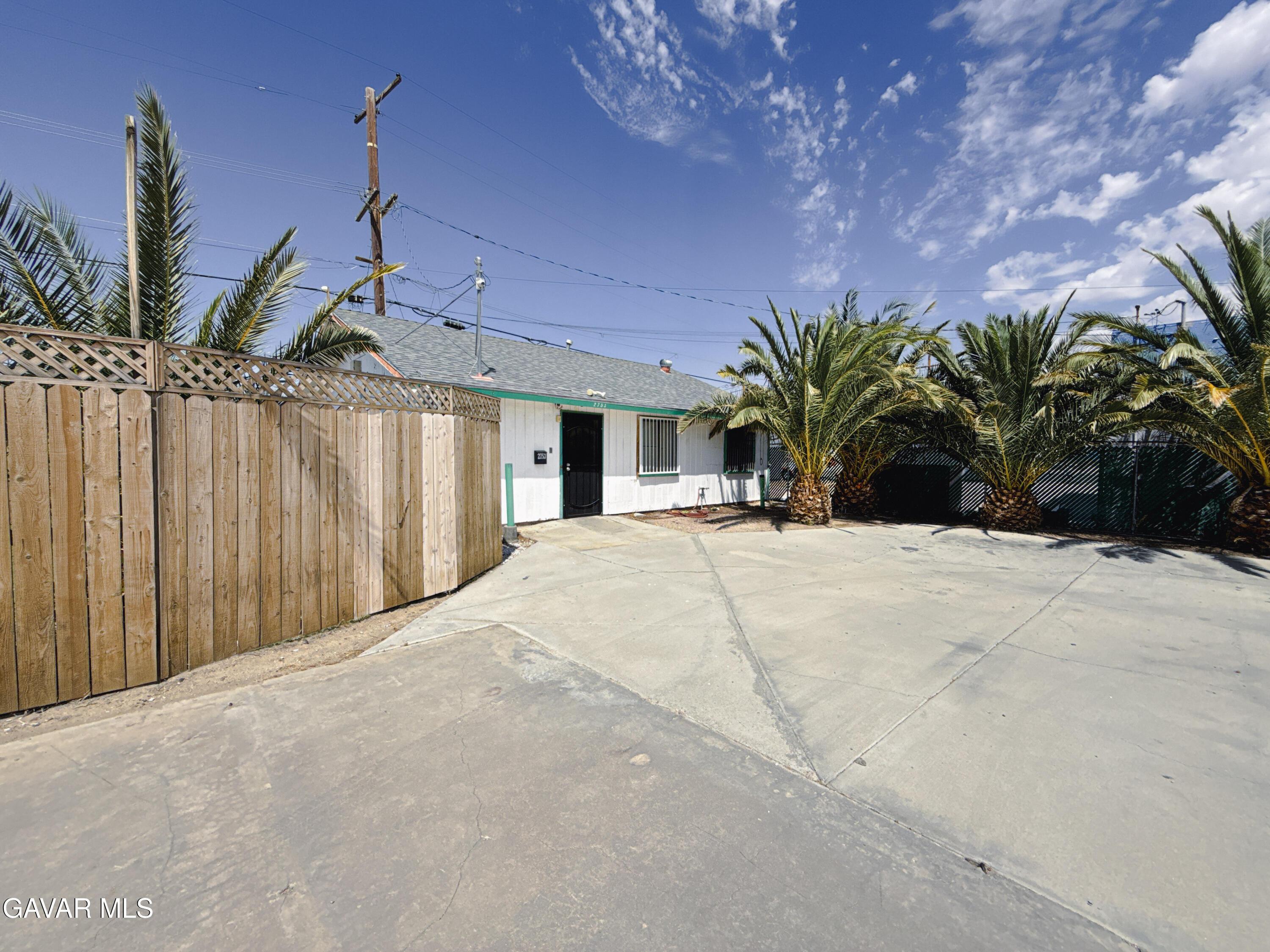 Property Image for 2753 Diamond Street