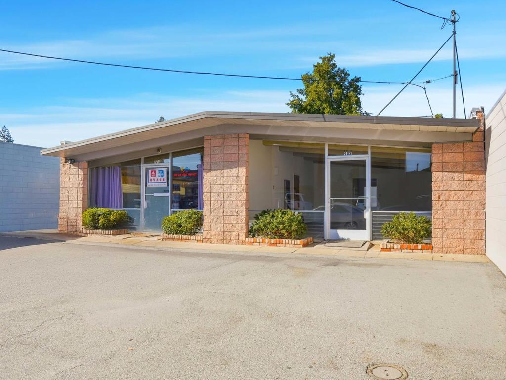 Property Image for 932 Terminal Way