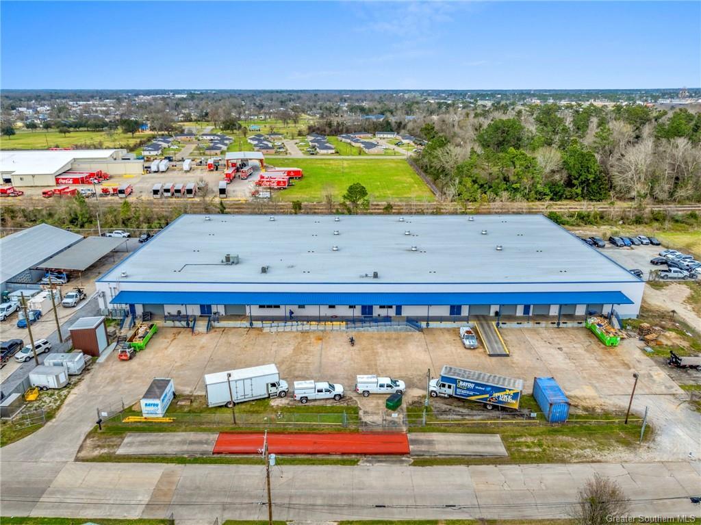 Property Image for 2925 Industrial Avenue
