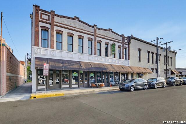 Property Image for 111 E Gonzales St