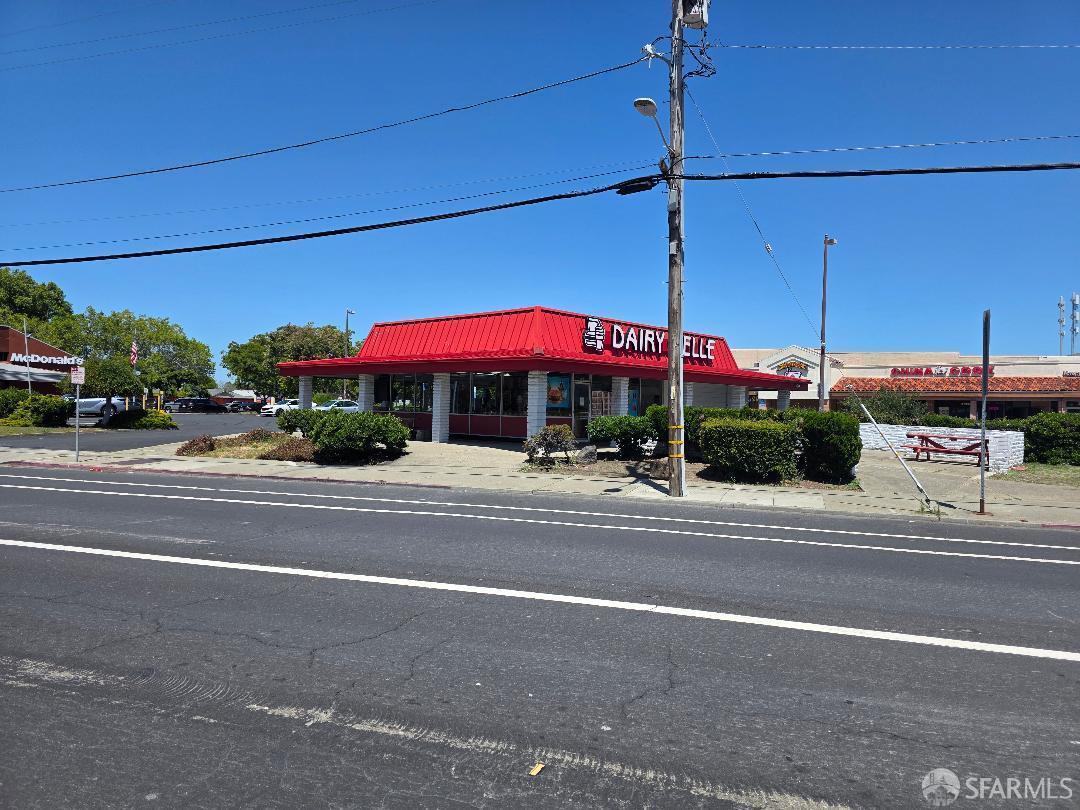 Property Image for 2285 W Tennyson