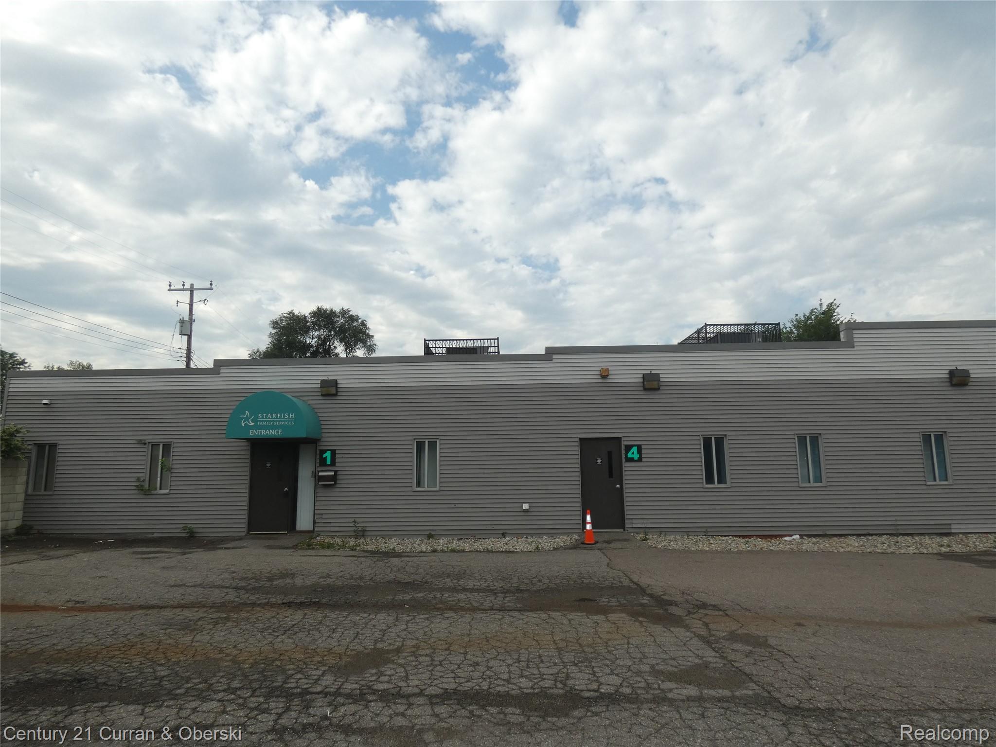 Property Image for 2237 S Fort Street