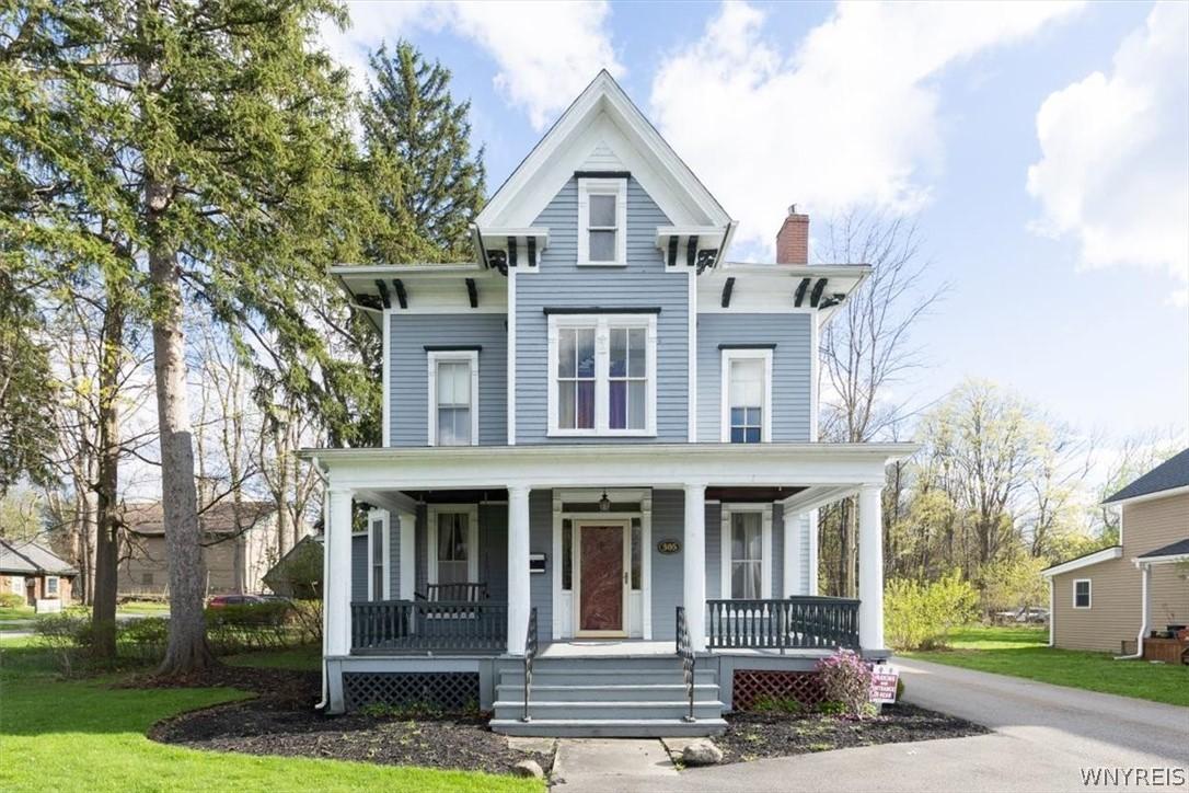 Property Image for 305 Main Street
